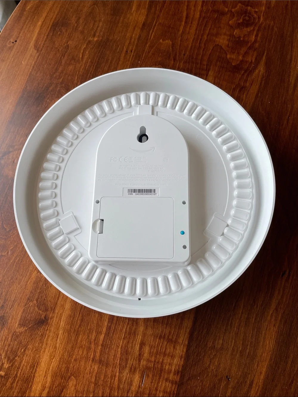 Echo wall clock